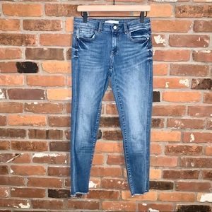 Zara High Rise Frayed Hem Skinny Jeans Size 6